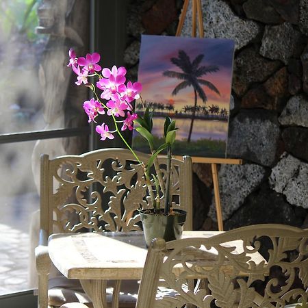 Leilani Bed And Breakfast Hawaiian Ocean View Εξωτερικό φωτογραφία