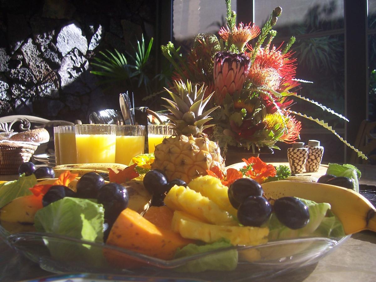 Leilani Bed And Breakfast Hawaiian Ocean View Εξωτερικό φωτογραφία